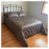 BR1 - Fine Full-Size Metal Bed