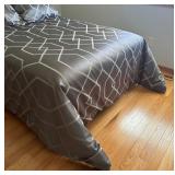 BR1 - Fine Full-Size Metal Bed