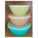 LR - Assorted Storage Containers including Vintage Tupperware