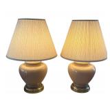 LR - Vintage Pair of Table Lamps
