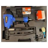 G - Campbell Hausfeld Finish Nailer Kit - 16-Gauge, Case Included