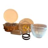 LR - CorningWare & Pyrex Glass Kitchenware Set - Pie Plates, Covered Casserole Dish & 8-Cup Measuring Cup