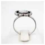 Native American MOP Sterling Silver Ring with Cabochon Stone - Size 6.5