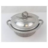 Everlast Vintage Hammered Aluminum Lidded Casserole Pot