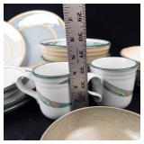 Noritake Stoneware New West Pattern Dinner Plates & Bowls - Made in Japan