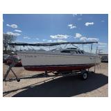 2001 Hunter 240 Sailboat