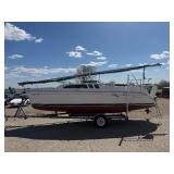 2001 Hunter 240 Sailboat