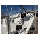 2001 Hunter 240 Sailboat