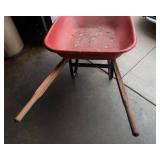 Kelley Plastic Wheelbarrow