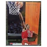 1993-94 NBA Hoops - Supreme Court Michael Jordan #SC11 Chicago Bulls