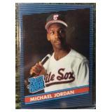 1991 Upper Deck Michael Jordan #44 - Chicago Bulls - HOF JORDAN ROOKIE!