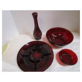 Ruby Relish, Bowls