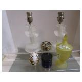 Dresser Items w/ Lamps