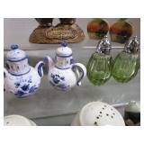 Salt & Pepper Shakers