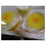 Pyrex: vintage Sunflower & Shenandoah
