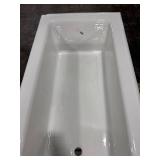 $1294 Kohler 60  x 32  Cast Iron Bath Tub