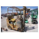 Allis Chalmers Model FTB-30 Forklift