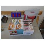 Misc kitchen & hair dryer. As shown. CASH ON SITE ONLY. PICKUP IS TUESDAY MAY 19TH FROM 11 AM TO 4 PM. REGARDLESS WHAT THE SCHEDULE STATES.