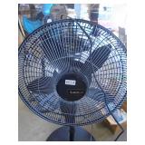 Lasko pedestal fan with remote. As shown. CASH ON SITE ONLY. PICKUP IS TUESDAY MAY 19TH FROM 11 AM TO 4 PM. REGARDLESS WHAT THE SCHEDULE STATES.