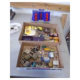 Flat of misc. With locks. Keys?  As shown. CASH ON SITE ONLY. PICKUP IS TUESDAY MAY 19TH FROM 11 AM TO 4 PM. REGARDLESS WHAT THE SCHEDULE STATES.