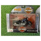 3 Harley Davidson 1/18 Scale Motorcycles