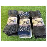 18 Pair New Cuddl Duds Shoe Size 4-10 Socks