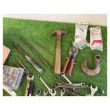 Hand Tools & Hardware