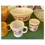 Tom & Jerry Bowls & Cups, Serving Trays