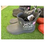 Size 6 Woman