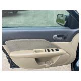 2010 FORD FUSION SE *No Accidents Reported* (NO RESERVE)