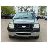 2006 FORD F-150 XL *No Accidents Reported* (NO RESERVE)