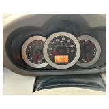 2006 TOYOTA RAV4 *1 Owner | All Wheel Drive* (NO RESERVE)