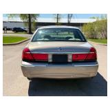 2002 MERCURY GRAND MARQUIS GS (NO RESERVE)