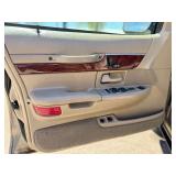 2002 MERCURY GRAND MARQUIS GS (NO RESERVE)