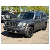 2013 JEEP PATRIOT LATITUDE *129k Miles* (NO RESERVE)
