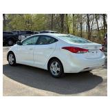 2013 HYUNDAI ELANTRA GLS *No Accidents Reported* (NO RESERVE)