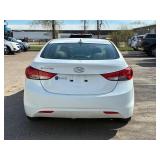 2013 HYUNDAI ELANTRA GLS *No Accidents Reported* (NO RESERVE)