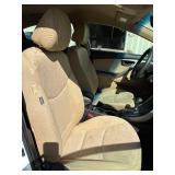 2013 HYUNDAI ELANTRA GLS *No Accidents Reported* (NO RESERVE)