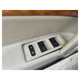 2010 LINCOLN MKZ *All Wheel Drive* (NO RESERVE)
