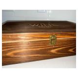 The Wine Savant Whiskey Glass Gift Set Wood Box 2 Glasses Barware