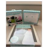 Pearhead Baby Keepsake Lot Letterboard Set & Gender Reveal Balloon Kit