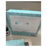 Pearhead Baby Keepsake Lot Letterboard Set & Gender Reveal Balloon Kit