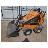 Landhero Mini Wheel Loader with Front Bucket