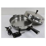 Farberware Electric Fry Pan 310-B with 312B Thermostat Base - 1250W, 120V