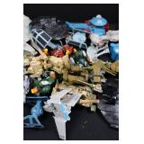 LEGO Star Wars Millennium Falcon & Assorted Spacecraft Parts Minifigures