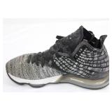 Nike Knit Running Shoes - US 10