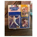 1990 Starting Lineup Allan Anderson Minnesota Twins action figure with included trading cards.