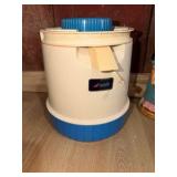 Aladdin "Pump-A-Drink" 1-gallon picnic dispenser from the 1970s