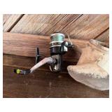 Vintage Fishing Reels & Aluminum Boat Propeller Lot – Retro Tackle & Marine Parts