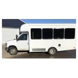 2015 Ford E350 Bus
